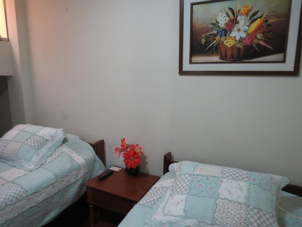 Residencial El Sol De Los Pinos Trujillo Exterior foto