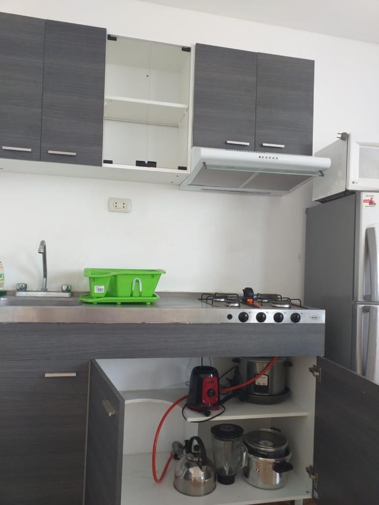 Residencial El Sol De Los Pinos Trujillo Exterior foto